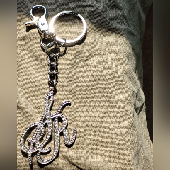 Sienna Ricchi SR initial keychain - Picture 4 of 12